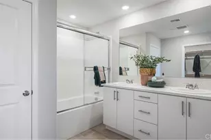 7214 Pne Crst St, Jurupa Valley, CA 92509 - Photo 14