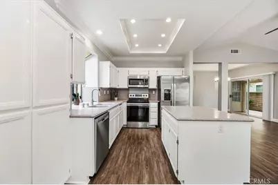 40483 Via Estrada, Murrieta, CA 92562 - Photo 22