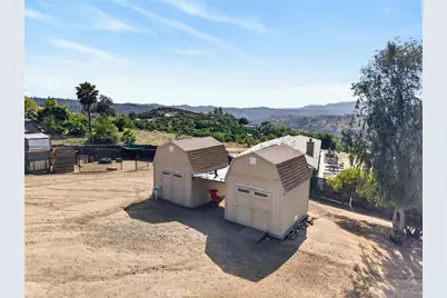 2914 Vista Del Rio, Fallbrook, CA 92028 - Photo 56