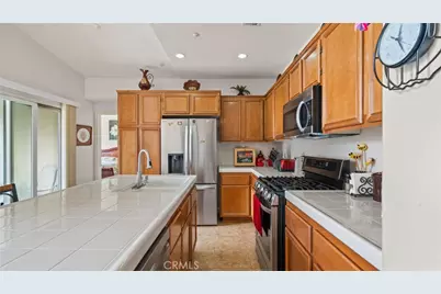27943 Cactus, Moreno Valley, CA 92555 - Photo 8
