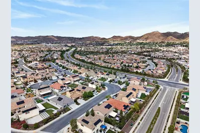29205 Date Palm, Lake Elsinore, CA 92530 - Photo 32
