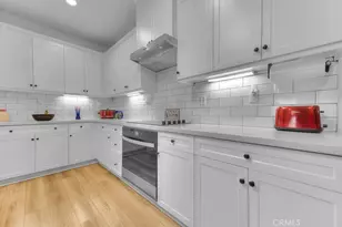 30897 Alister Ln, Winchester, CA 92596 - Photo 12