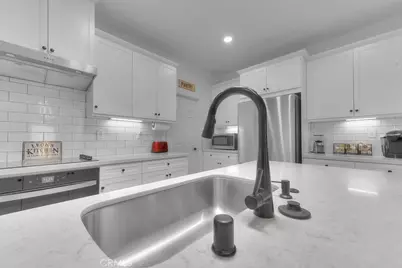 30897 Alister Lane, Winchester, CA 92596 - Photo 14