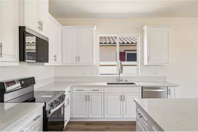 29618 Bluelake Lane, Menifee, CA 92584 - Photo 10