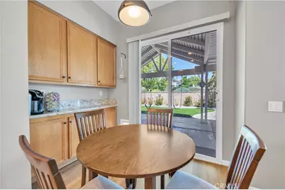 23476 Bending Oak Court, Murrieta, CA 92562 - Photo 12
