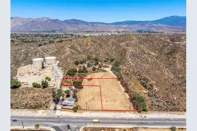 1 Park Avenue, San Jacinto, CA 92583 - Photo 1
