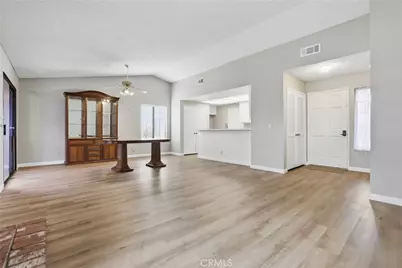1341 Yorktown Circle, San Jacinto, CA 92583 - Photo 4