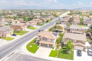 9406 Hampstead Ct, Riverside, CA 92508 - Photo 36