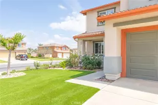 9406 Hampstead Ct, Riverside, CA 92508 - Photo 4
