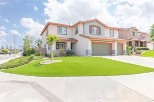 9406 Hampstead Ct, Riverside, CA 92508 - Photo 2