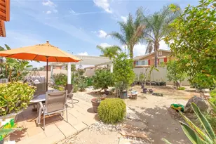 9406 Hampstead Ct, Riverside, CA 92508 - Photo 32