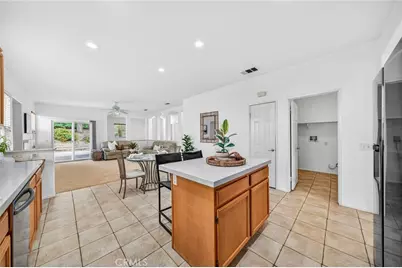 28502 Oasis View Cir, Menifee, CA 92584 - Photo 14