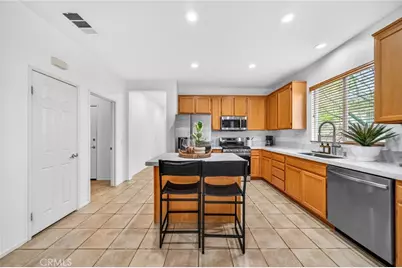 28502 Oasis View Cir, Menifee, CA 92584 - Photo 12