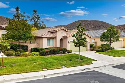 28502 Oasis View Cir, Menifee, CA 92584 - Photo 6