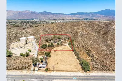 955 Park, San Jacinto, CA 92583 - Photo 1