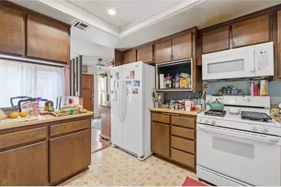 1751 Aleppo Court, Thousand Oaks, CA 91362 - Photo 8