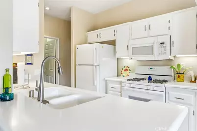 837 Rubi Court, San Jacinto, CA 92583 - Photo 10