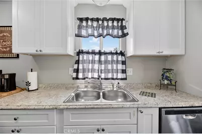 38077 Via Del Largo, Murrieta, CA 92563 - Photo 14