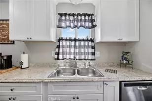 38077 Via Del Largo, Murrieta, CA 92563 - Photo 14