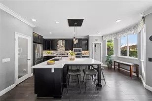 30600 Kentfield Dr, Murrieta, CA 92563 - Photo 24