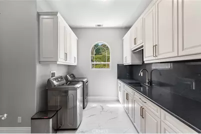 41653 Oak Trail Court, Murrieta, CA 92562 - Photo 26
