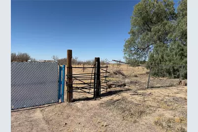 41854 Silver Valley, Newberry Springs, CA 92365 - Photo 2