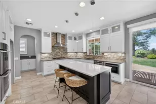 32920 Northshire Cir, Temecula, CA 92592 - Photo 12