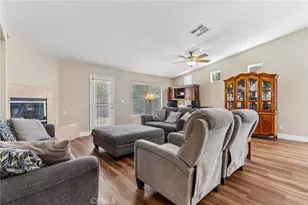 988 Roxanne, Hemet, CA 92543 - Photo 4
