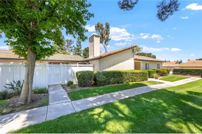 1103 Border, Corona, CA 92882 - Photo 2