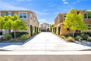 40042 Calle Real, Murrieta, CA 92563 - Photo 6