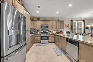 40042 Calle Real, Murrieta, CA 92563 - Photo 14