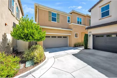 40042 Calle Real, Murrieta, CA 92563 - Photo 1