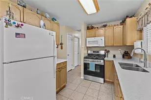 2761 Redlands, Perris, CA 92571 - Photo 30