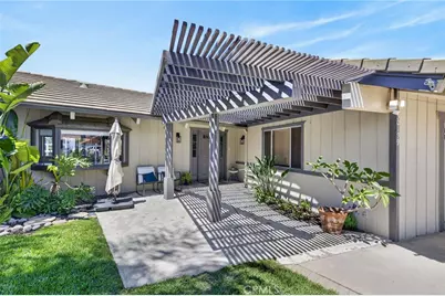 30199 Windward Drive, Canyon Lake, CA 92587 - Photo 4