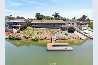 30199 Windward Drive, Canyon Lake, CA 92587 - Photo 58
