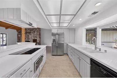 30199 Windward Drive, Canyon Lake, CA 92587 - Photo 22