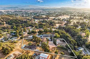 9312 Avenida Altura Bella, Cherry Valley, CA 92223 - Photo 4