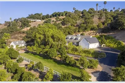 3945 Pala Mesa, Fallbrook, CA 92028 - Photo 2