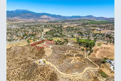 4020 Charlton Avenue, Hemet, CA 92544 - Photo 4