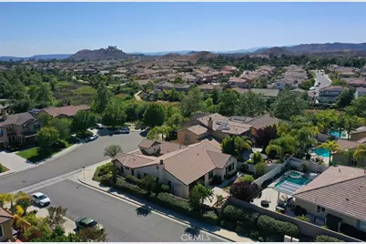30756 Olympia Rose Drive, Murrieta, CA 92563 - Photo 28
