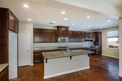 30756 Olympia Rose Drive, Murrieta, CA 92563 - Photo 6
