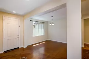 30756 Olympia Rose Dr, Murrieta, CA 92563 - Photo 2