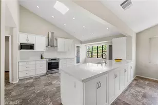 42371 Via De Los Fideos, Temecula, CA 92590 - Photo 26