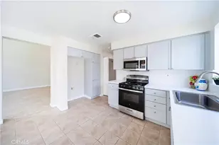877 Willowcreek, Corona, CA 92878 - Photo 16