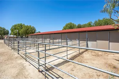 37055 De Portola Rd, Temecula, CA 94592 - Photo 16
