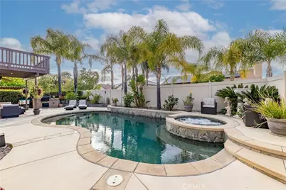 32420 San Marco Dr, Temecula, CA 92592 - Photo 2