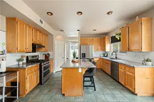 23926 Buttonbush Ct, Murrieta, CA 92562 - Photo 10