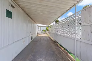 17 Mayflower Ave, Escondido, CA 92027 - Photo 22