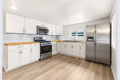 17 Mayflower Ave, Escondido, CA 92027 - Photo 12