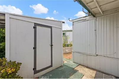 17 Mayflower Ave, Escondido, CA 92027 - Photo 20